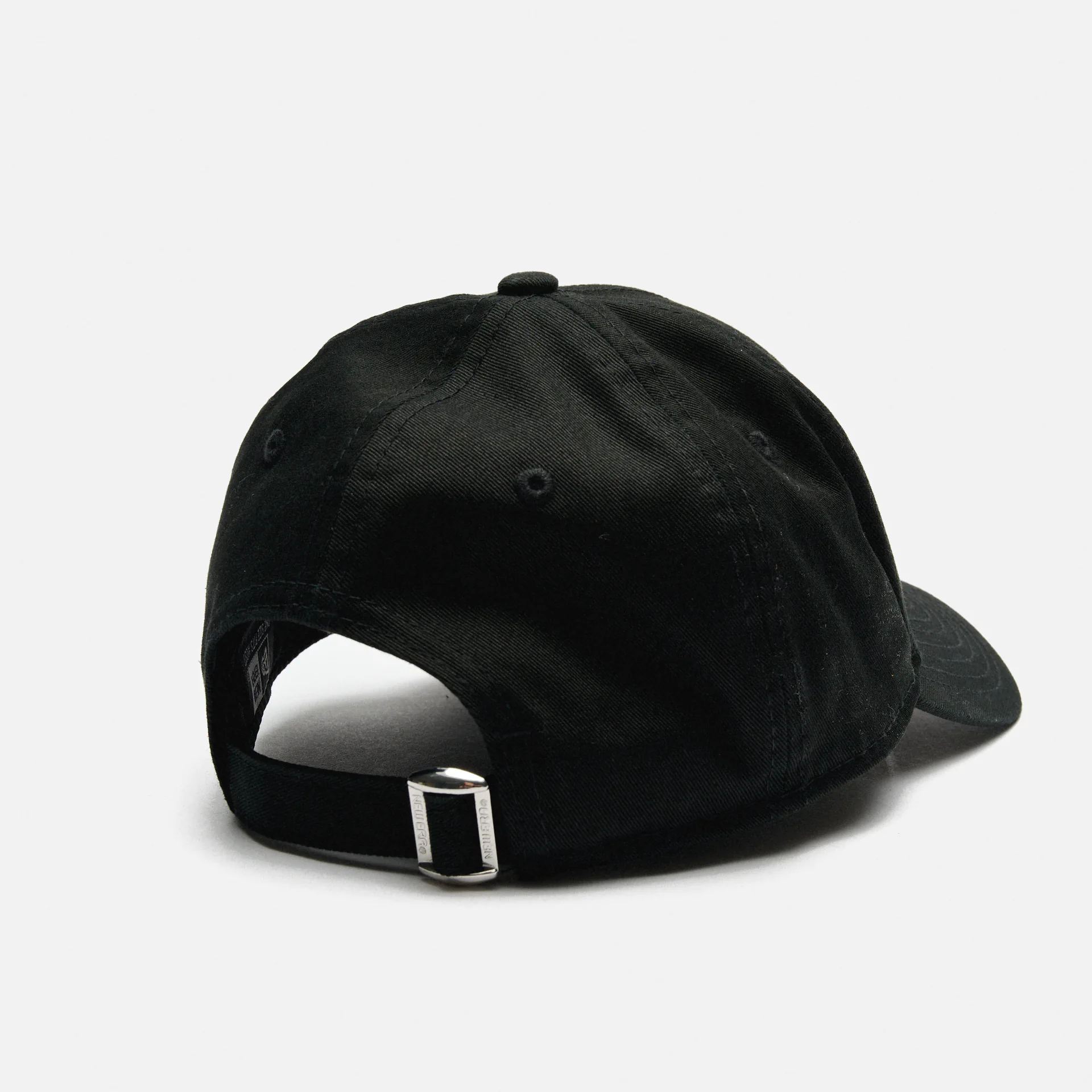 New Era Wmns Metallic Logo 9Forty NY Yankees Stapback Cap Black