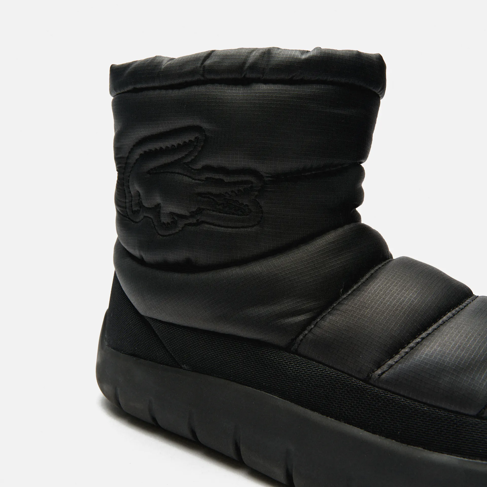 Lacoste Serve Slipper Mid 2241CFA Boots Black/Black