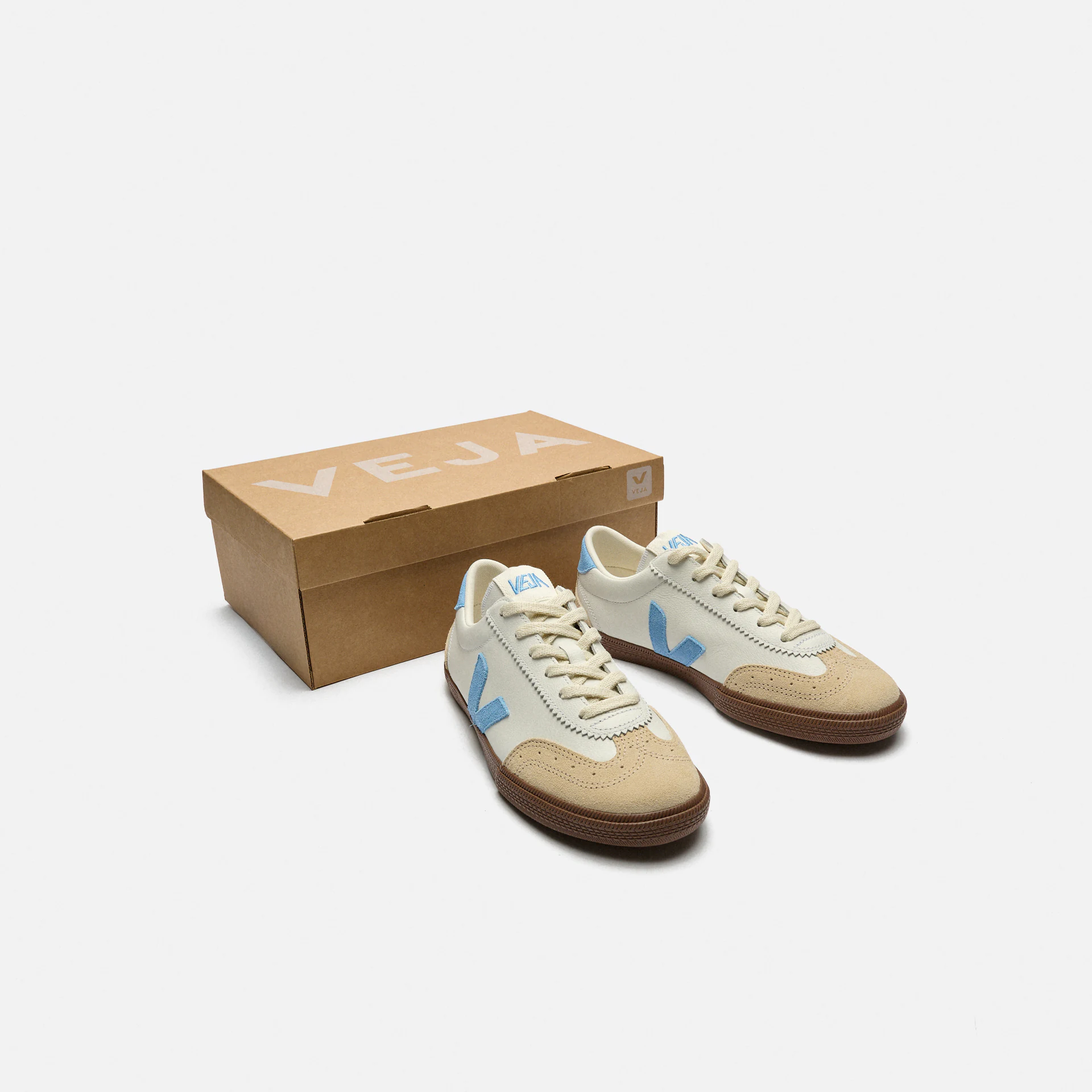 Veja Volley O.T. Leather Sneaker White/Aqua/Bark